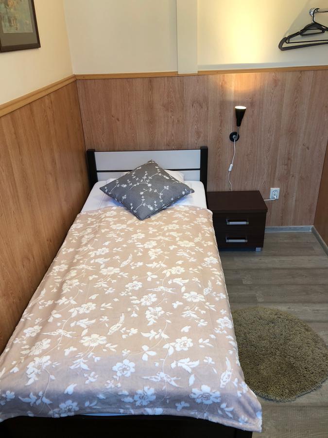 Hotel Villa Rezydent Вроцлав Екстериор снимка
