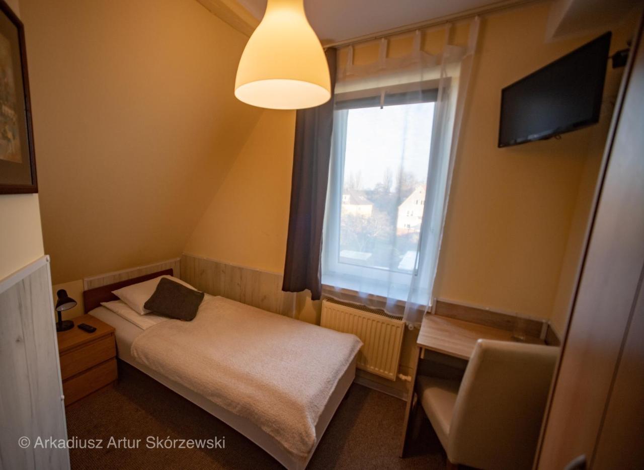 Hotel Villa Rezydent Вроцлав Екстериор снимка